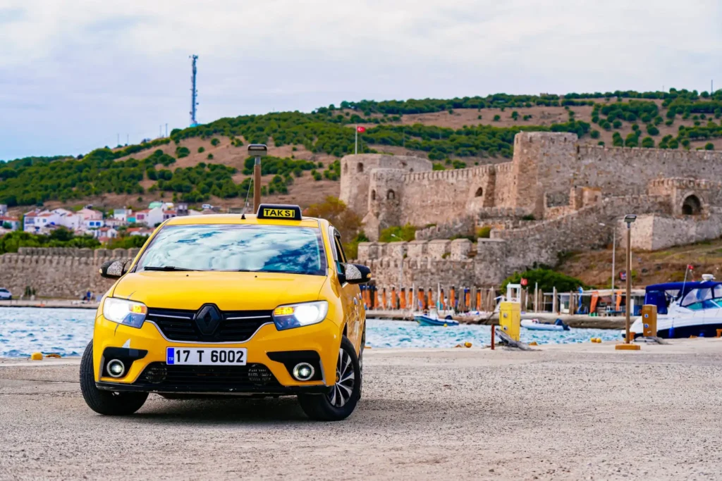 Bozcaada Bağbozumu Festivali — şarap severler için bağdan bağa konforlu taksi transfer